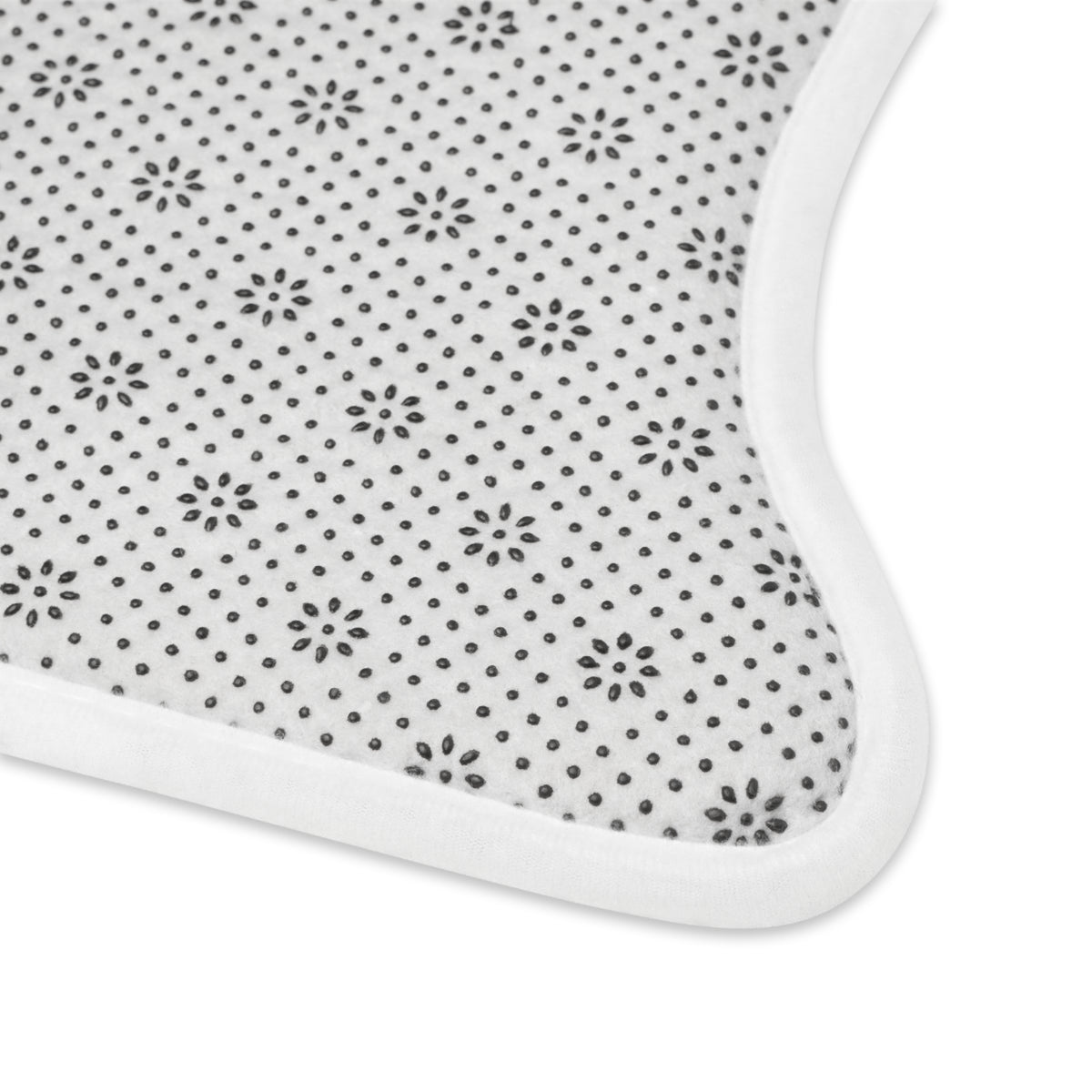 Personalized Dog Feeding Mat – Field & Fence | Custom Name, Non-Slip Bone Shape